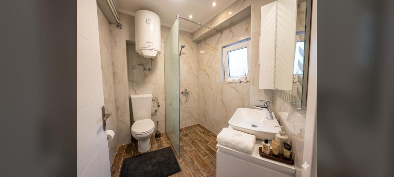 Mini studio 3 - Bed and Breakfast Tuzla