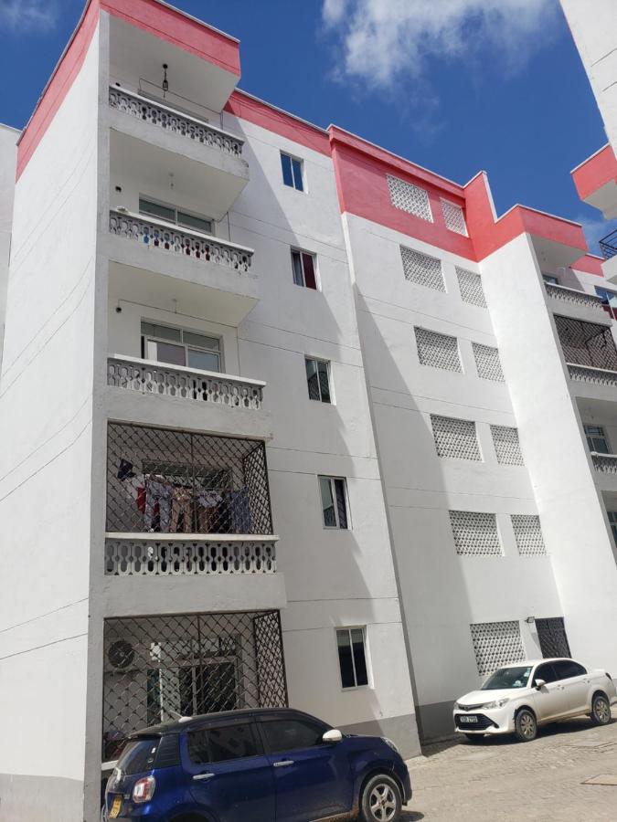 SPACIOUS VIP 1 BEDROOM with ROOFTOP SWIMMING POOL AVAILABLE - B&B Mtwapa
