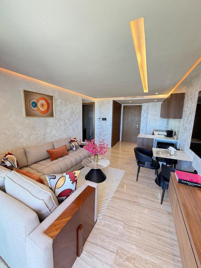 Superb ocean-view apartment 2 minutes from the TGV train station - Chambres d'hôtes Tanger
