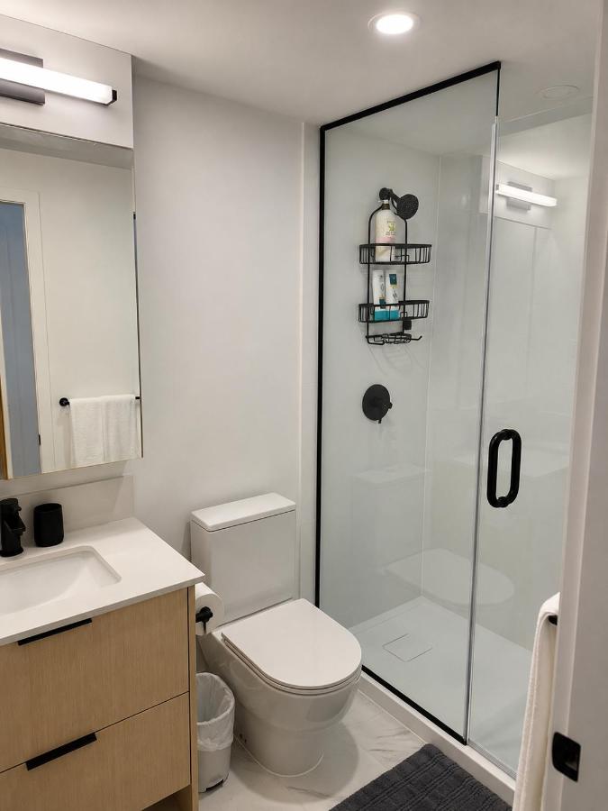 Modern suite - B&B Surrey