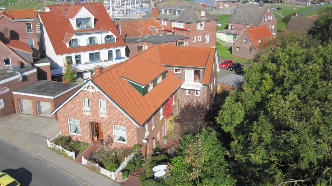 B&B Bensersiel - das Fischerhus - Bed and Breakfast Bensersiel