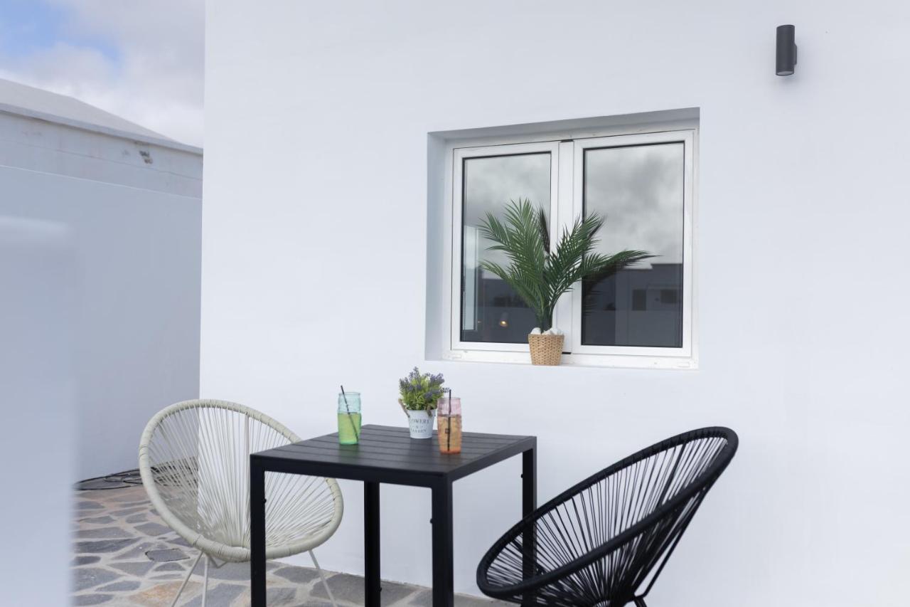 Studio - La Santa - Seaside - Surfing - B&B Tinajo