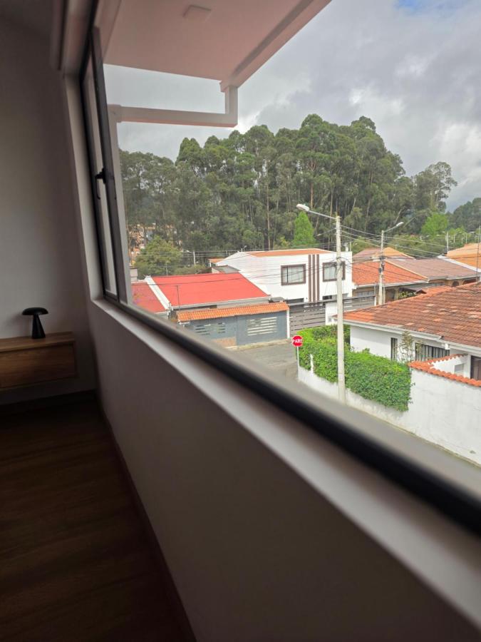 Suite Dúplex Tipo Loft, 6 minutos Parque Calderon56 - Chambres d'hôtes Cuenca