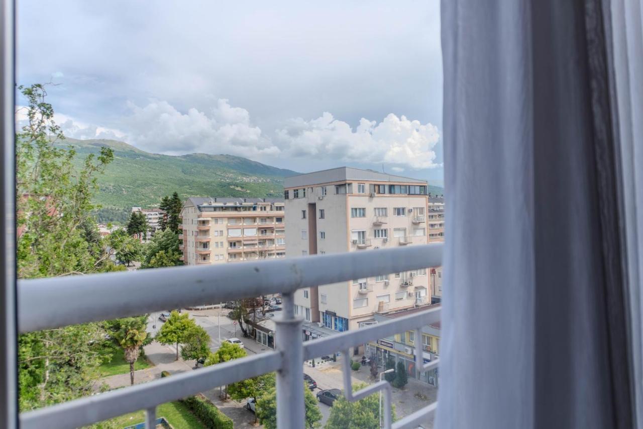 Central Free Parking Two Bedroom Sidera Apartment Ohrid - Chambres d'hôtes Ohrid