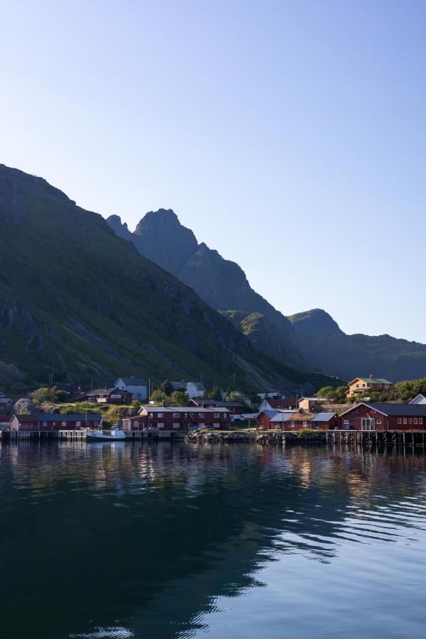 Gammelbanken Seaview Suites - Modern Apartments with Sea View, Lofoten - Chambres d'hôtes Ballstad