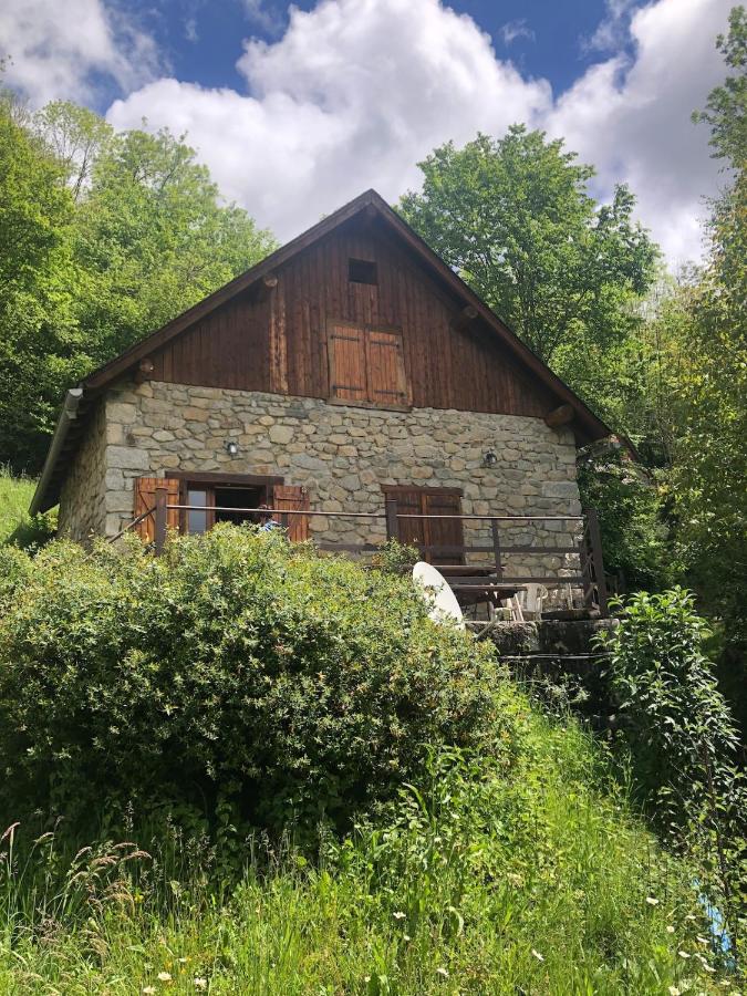 Chalet individuel à Ustou 09 - B&B Ustou