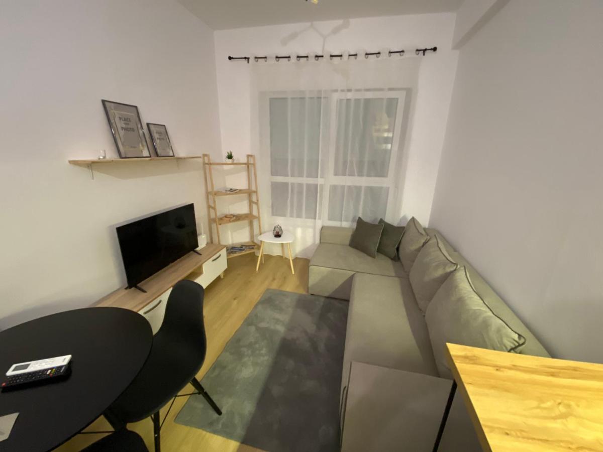 Kadiu Apartament - Chambres d'hôtes Tirana