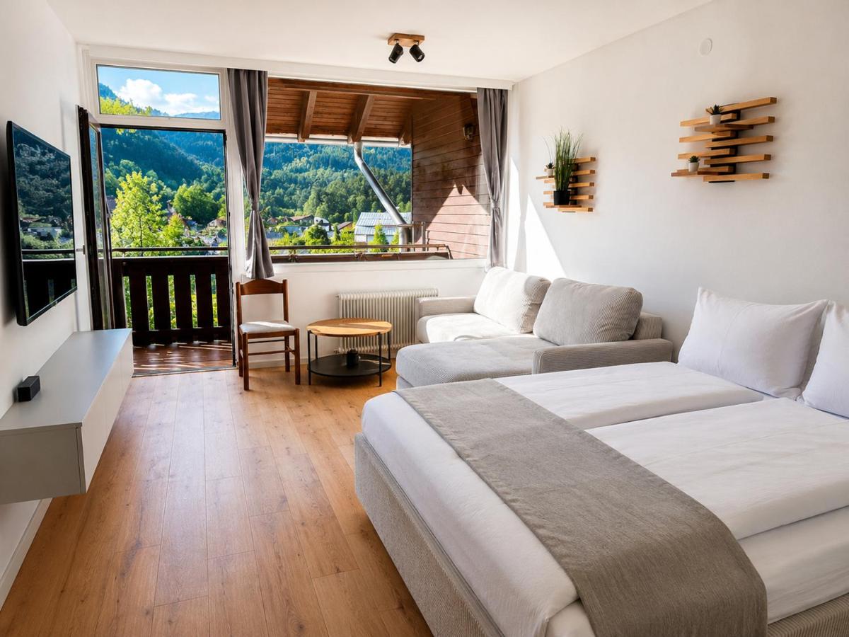 Panorama Apartment Bad Goisern 526 Deluxe - B&B Bad Goisern