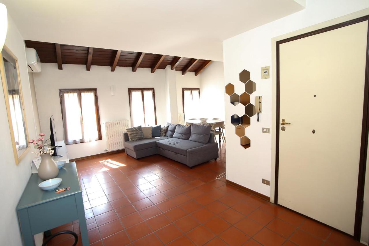 Guest House Rossana - B&B Reggio Emilia