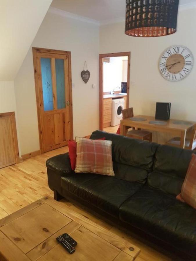 Fisherman Cottage by The Langley Collection Contractor Friendly 2BR Free Parking 20 Minutes to Banniskirk - Chambres d'hôtes Wick