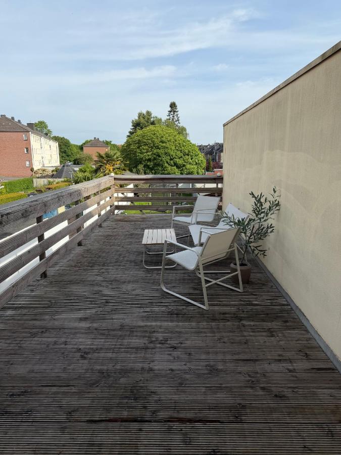 Schönes Apartment für 5 Personen nahe Zentrum & Borussia Park MG77 - Chambres d'hôtes Mönchengladbach