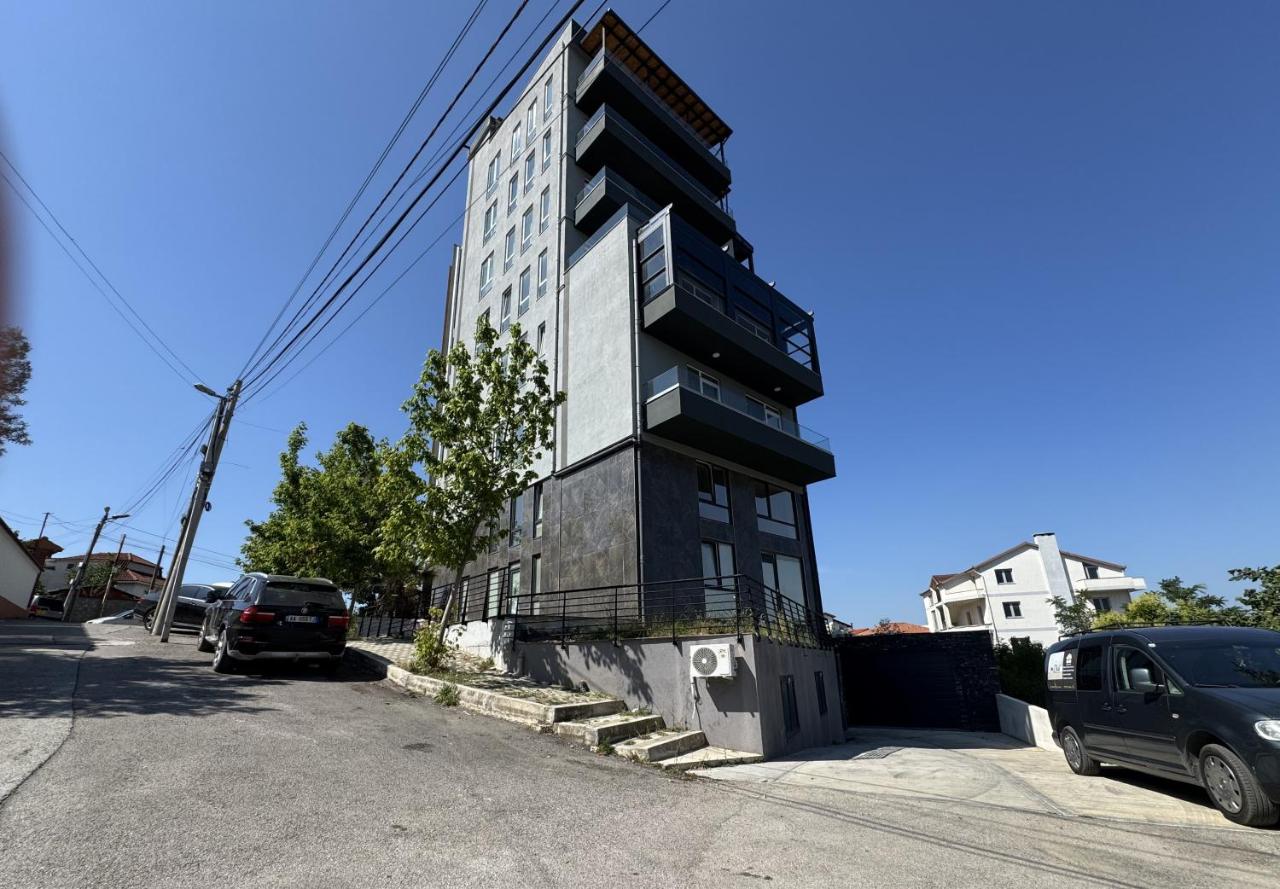 The Horizon Apartment - Chambres d'hôtes Tirana