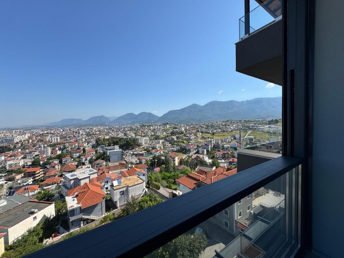 The Horizon Apartment - Chambres d'hôtes Tirana
