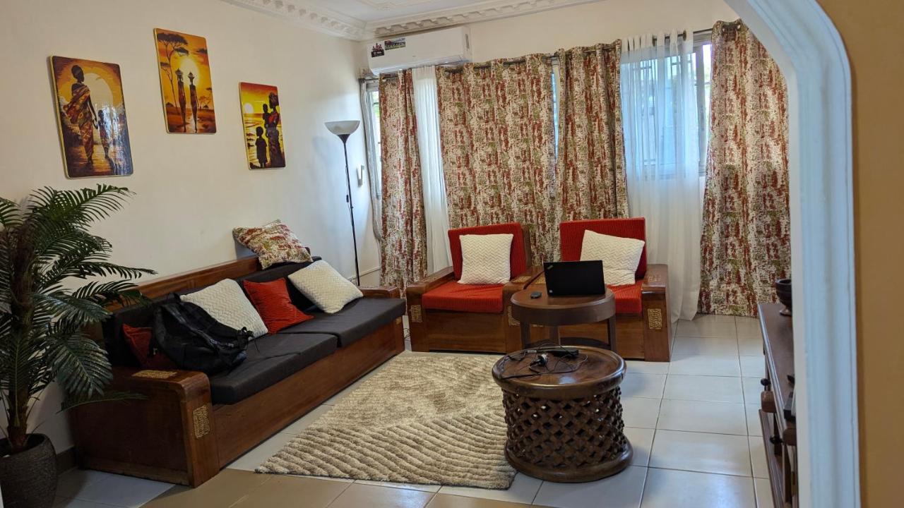 LANISCA'S Home - Ferienwohnung Yaoundé