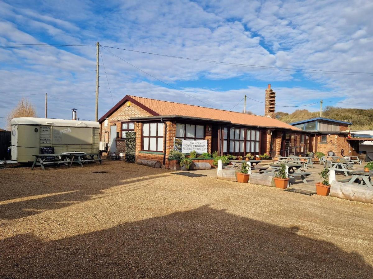 Sea Palling 2 bed 2 bath beach apartment Sleeps 4 - Chambres d'hôtes Norwich