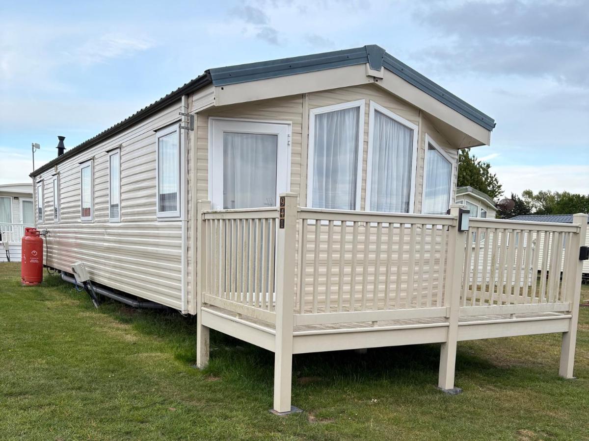 Caravan 607 - B&B Clacton-on-Sea