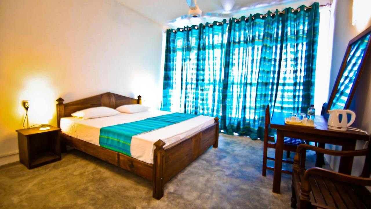 King Room with Mountain View