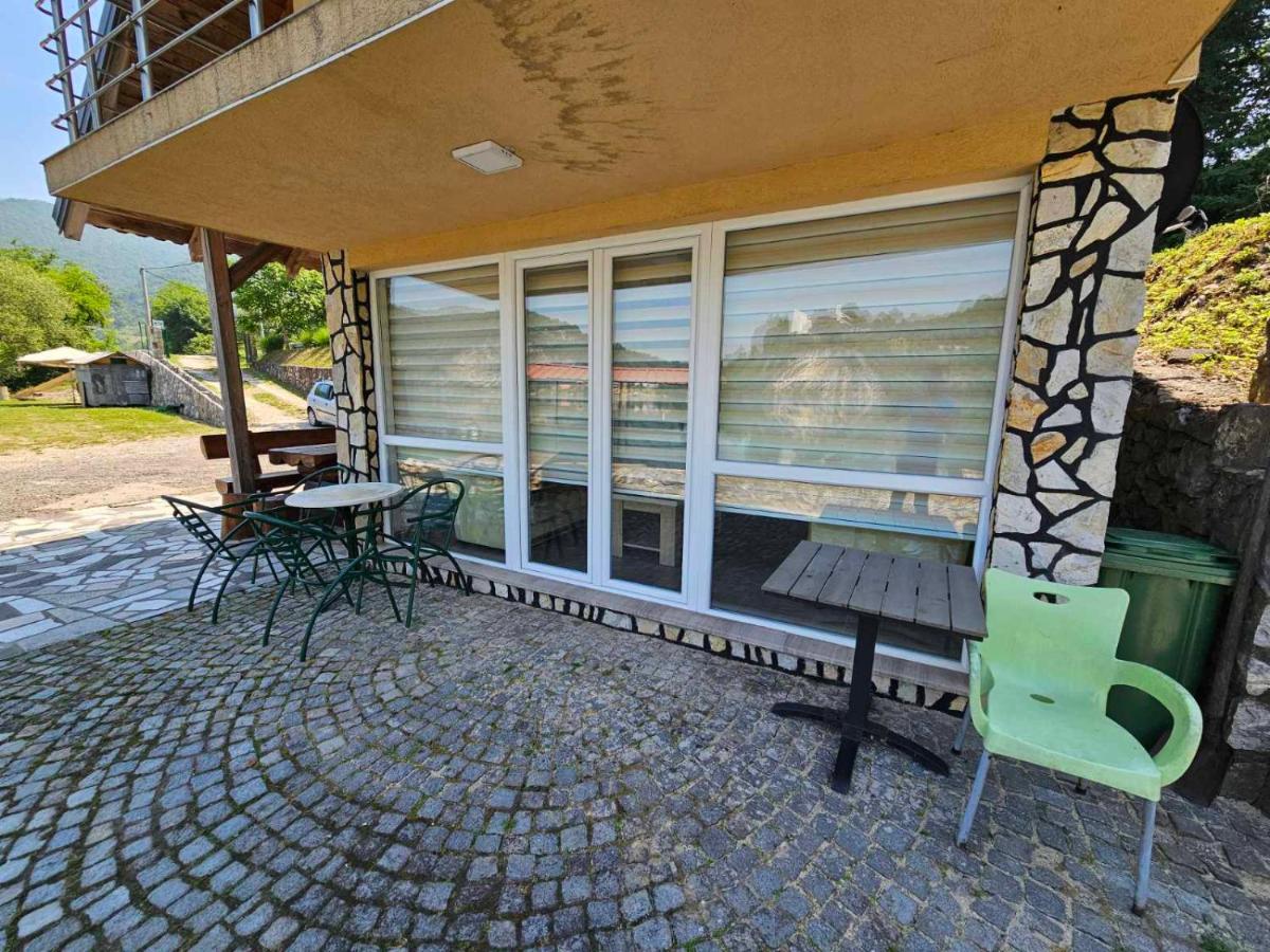 Vila Maksim - B&B Donji Sakar