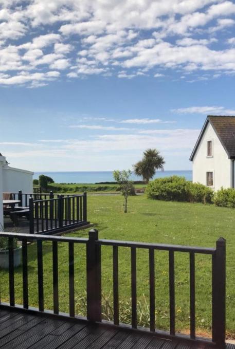 The Burds Nest, Hookless Village, Wexford - Ferienwohnung Harrylock