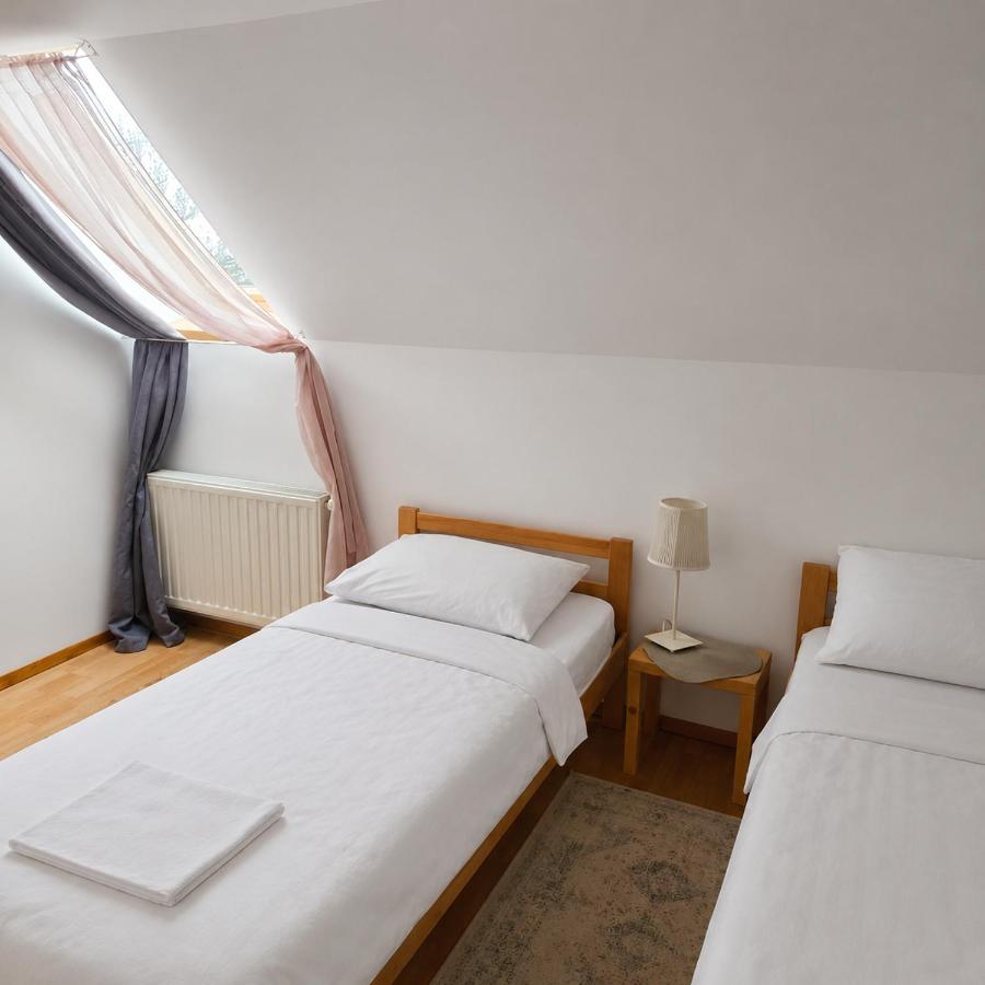 Apartman Čardak - B&B Gospić