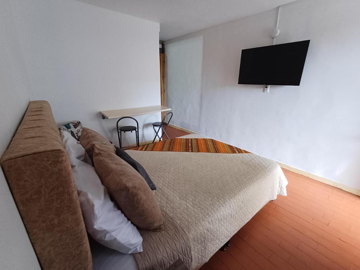 Apartamento Para 2 Personas Cerca A Todo - Ferienwohnung Manizales