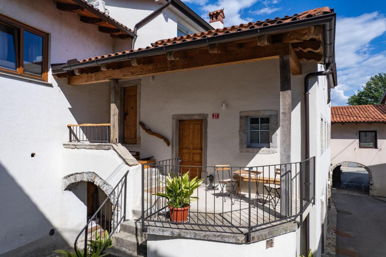 Vila Dobra - B&B Dobravlje