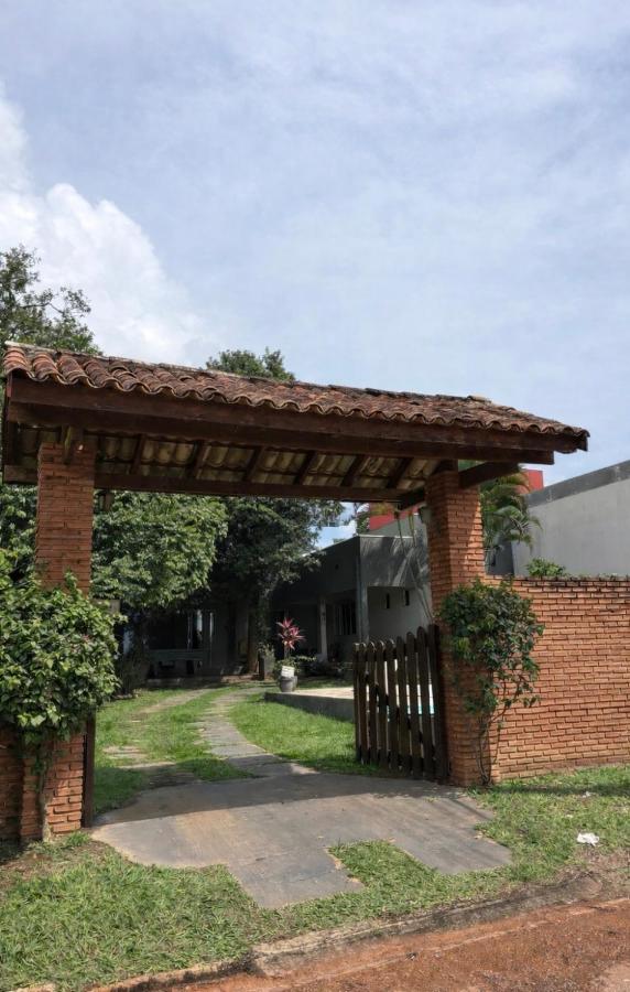 Recanto R2V - Chambres d'hôtes Chapada dos Guimarães