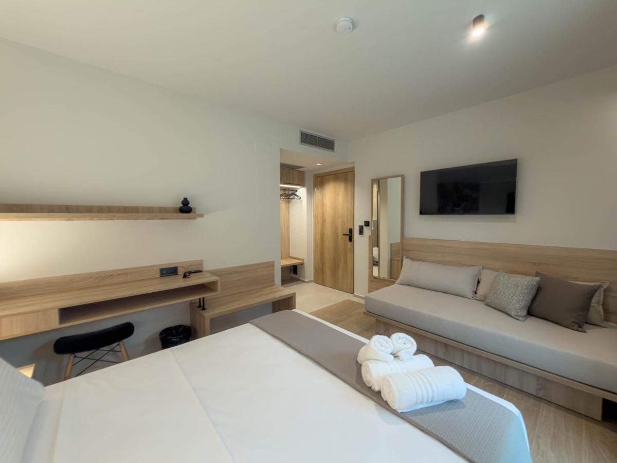 Superior Room with Patio - Ground Floor