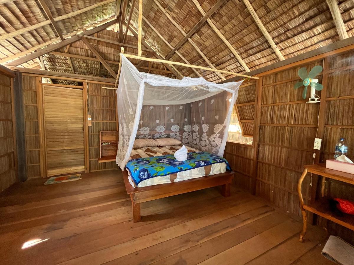 Kemmi Homestay Raja Ampat - Ferienwohnung Morbatoh