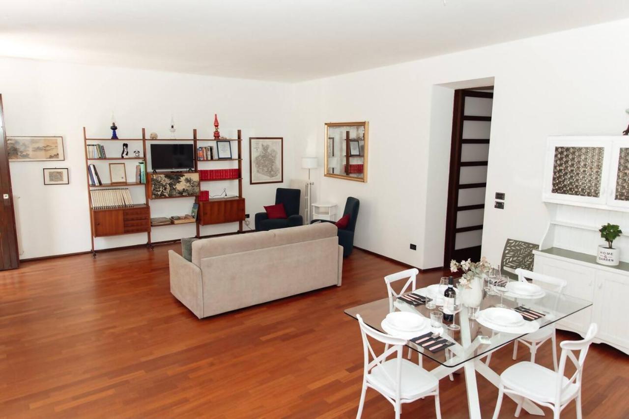 San Tomaso Historic Center -158 m - Terrace - 2 Baths - 8 Guests - Ferienwohnung Verona