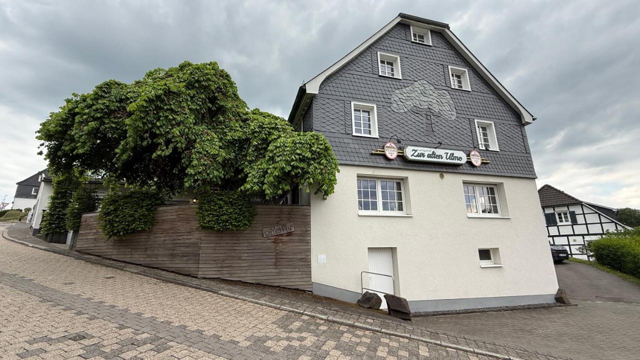 Landgasthof Zur alten Ulme - Ferienwohnung Kürten
