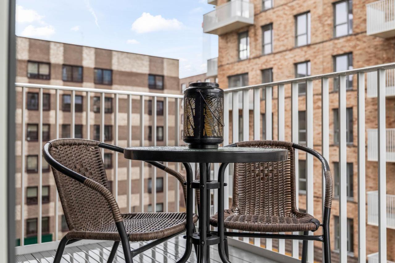 Luxury 2BR Apartment I Sleep 8 I Direct to Wembley & Euston - B&B Hatch End