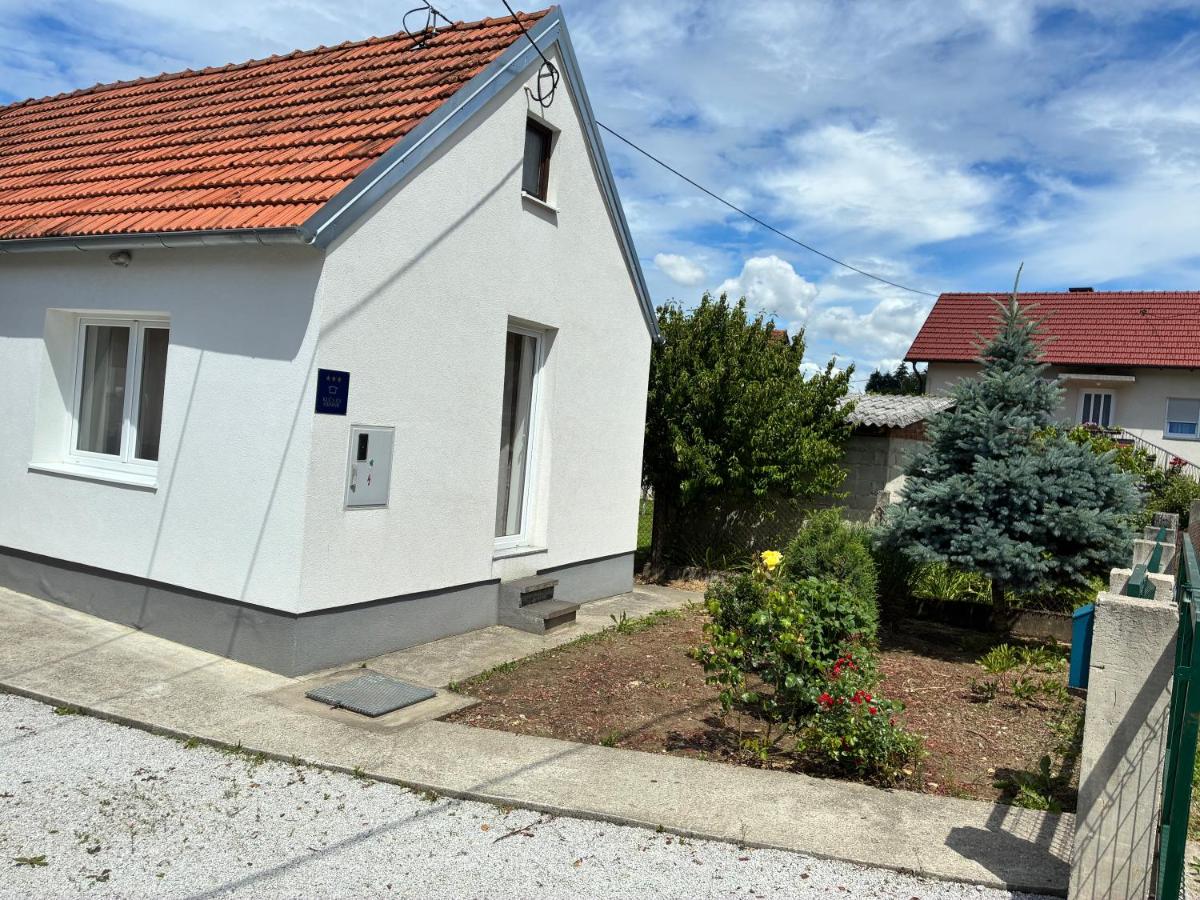 Kuća za odmor Sara - Chambres d'hôtes Marija Bistrica