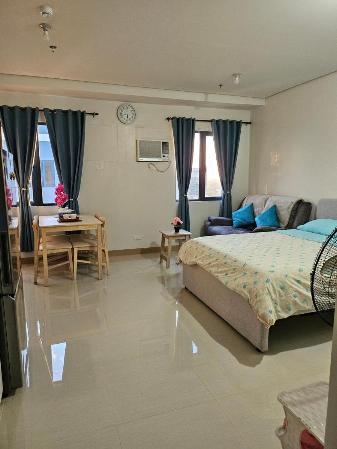 MARY & NICK"S STYLE RESIDENCE Iloilo City - Chambres d'hôtes Iloilo