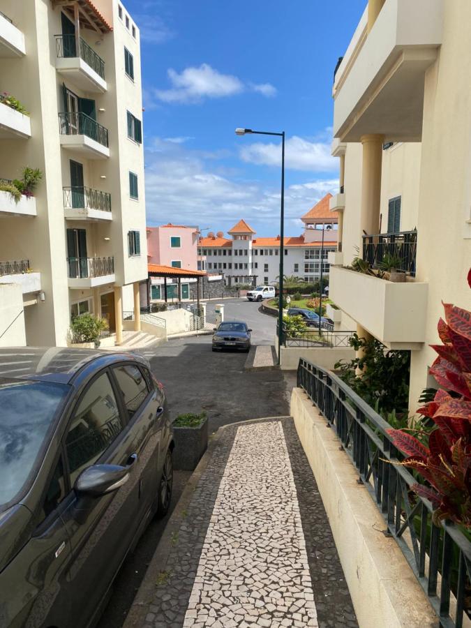 Onyx Scape Beach Apartment near Funchal & Airport - B&B Caniço