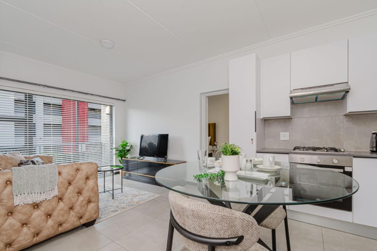 Royalty Suites in Chartwell Sandton - Chambres d'hôtes Chartwell