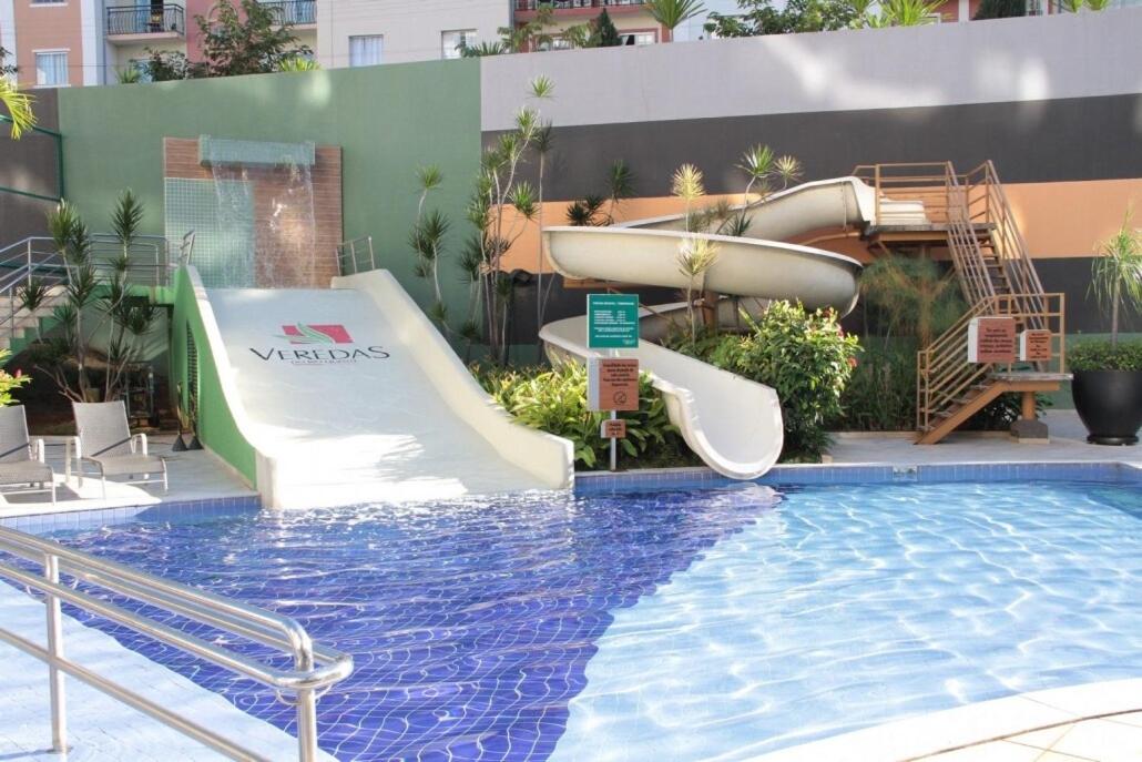 Flat com lazer completo e vista para a Serra - B&B Rio Quente