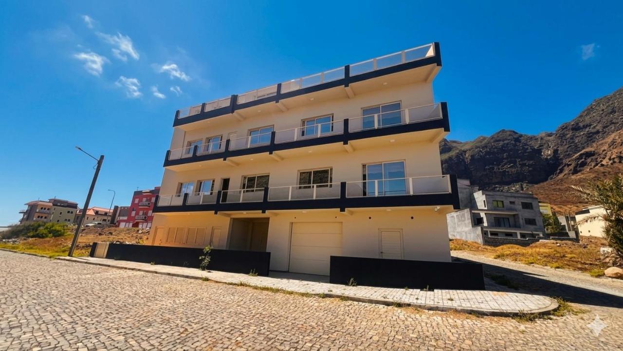 Residencial Familiar Mar Azul - B&B Ponta do Sol