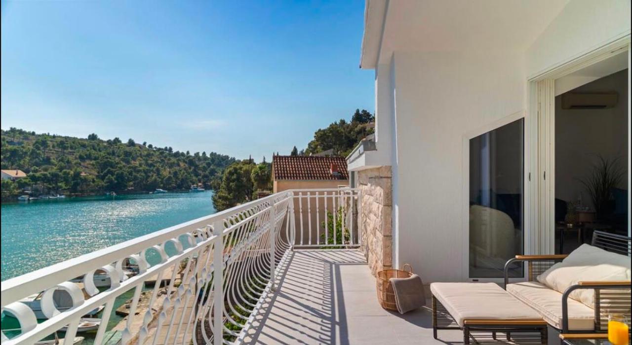 Zalazak - Bed and Breakfast Bobovišća na Moru