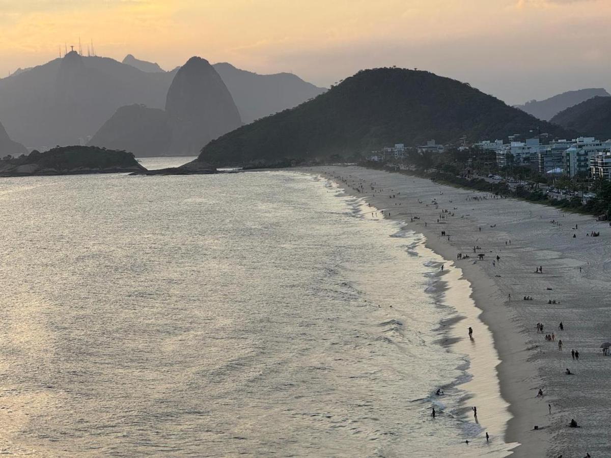 Mirante Piratininga - Casa 2 quartos - Vista Panorâmica Lagoa e Praia - B&B Niterói