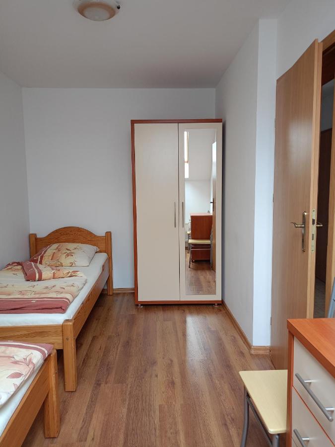 Apartamento con balcón