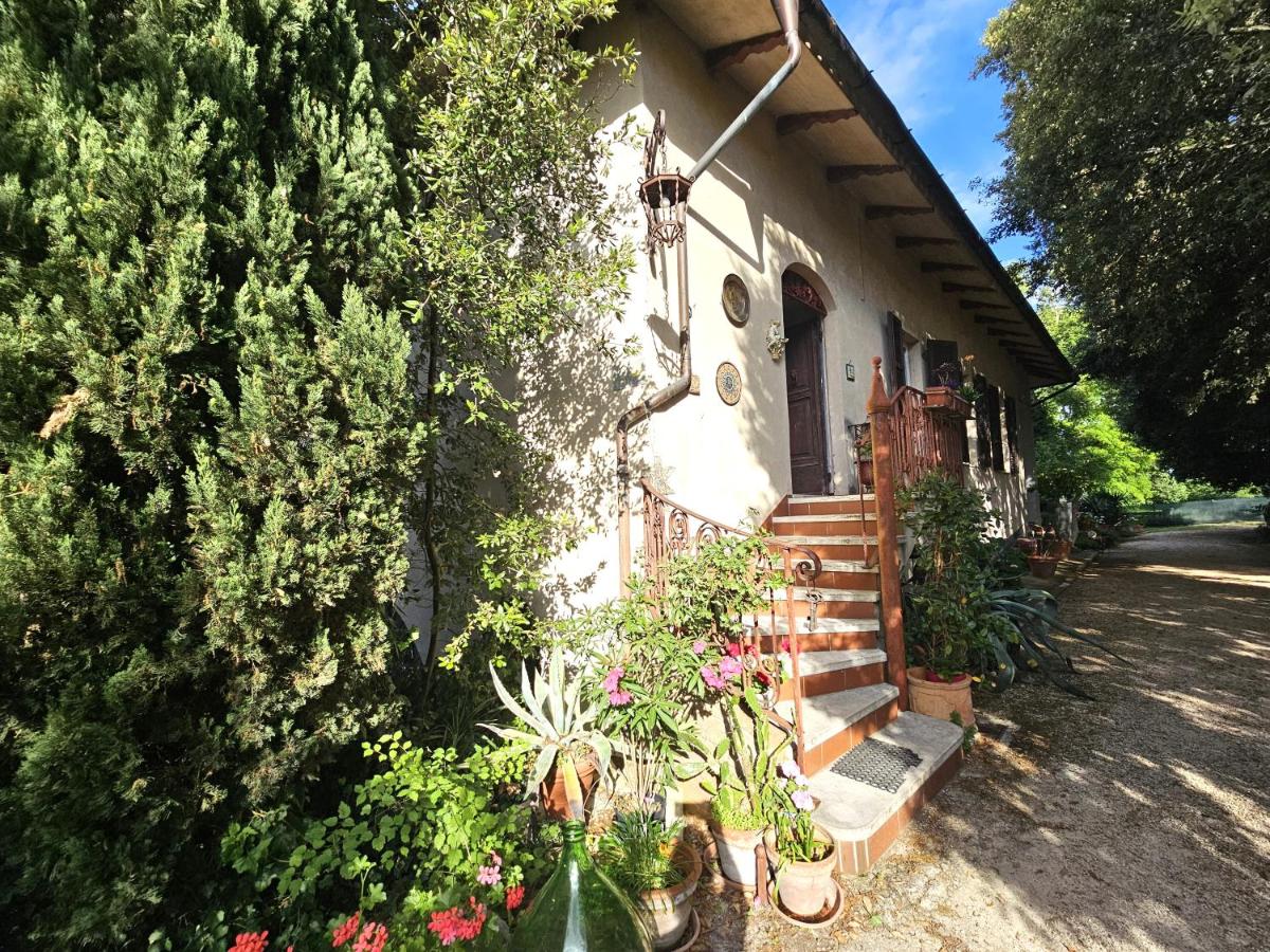Villa Carla - vicino alla Riviera del Conero e ai Colli dell' Infinito - Ferienwohnung Ancona
