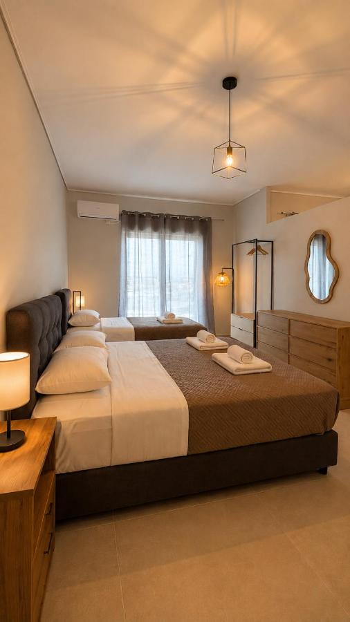 Athens Airport Grand Stay Totally Refurbished June 2026 - Chambres d'hôtes Spáta