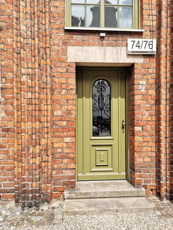 Old Town Historic Apartment - Szeroka Street, Gdansk - Ferienwohnung Danzig