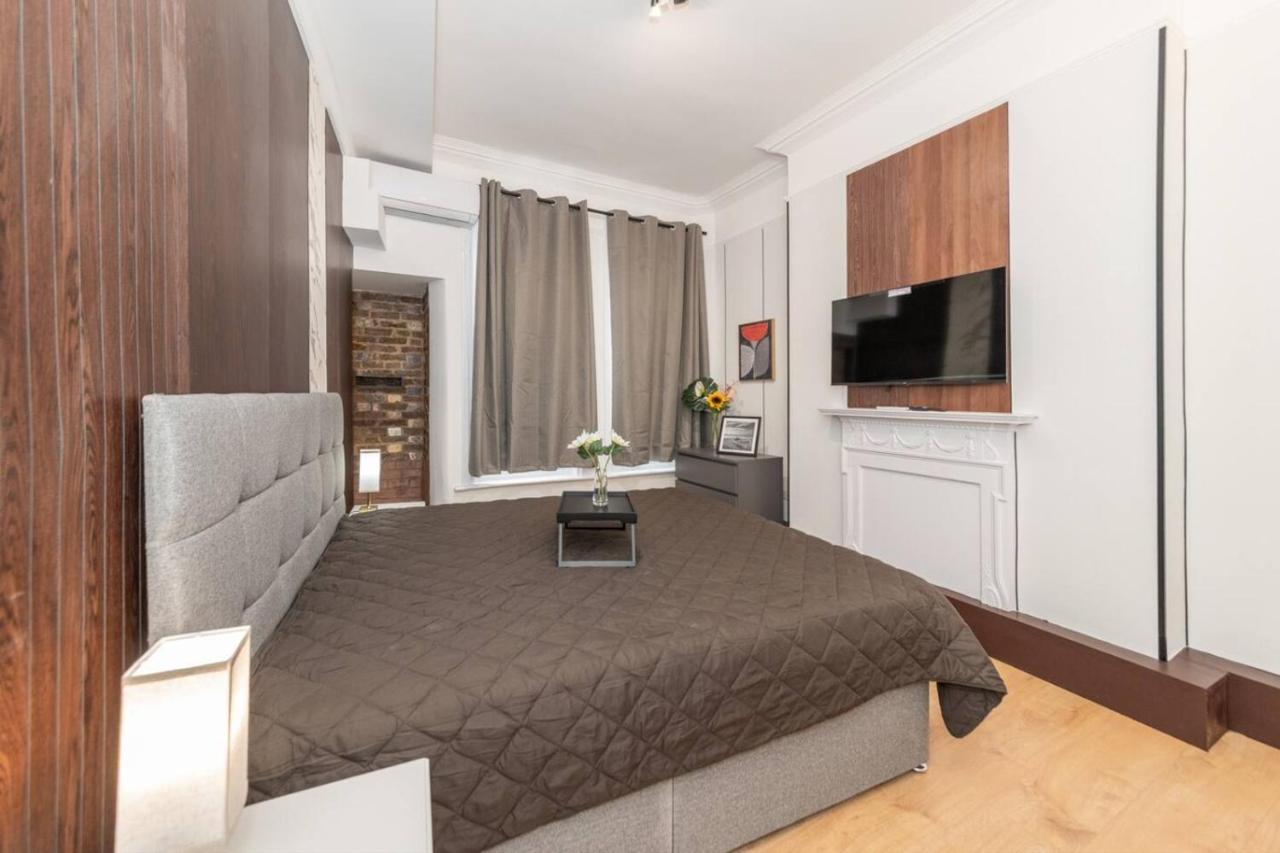 Velora Kensington - Brand New Apartment - AC and Balcony - B&B Londres