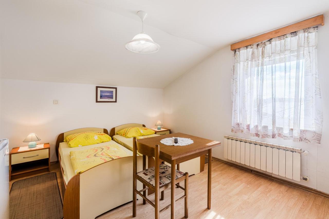 Economy Tweepersoonskamer met 2 Aparte Bedden
