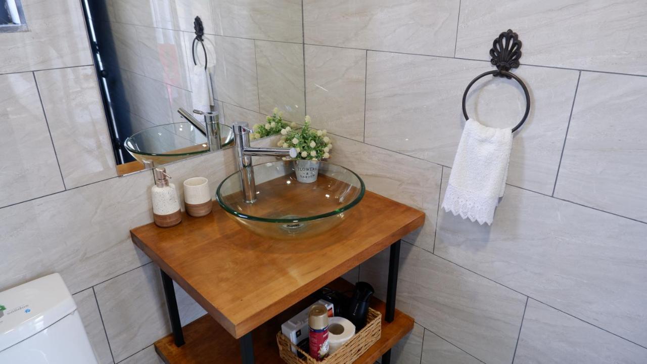 Cabañas Julián Elías Roja - B&B Puerto Natales