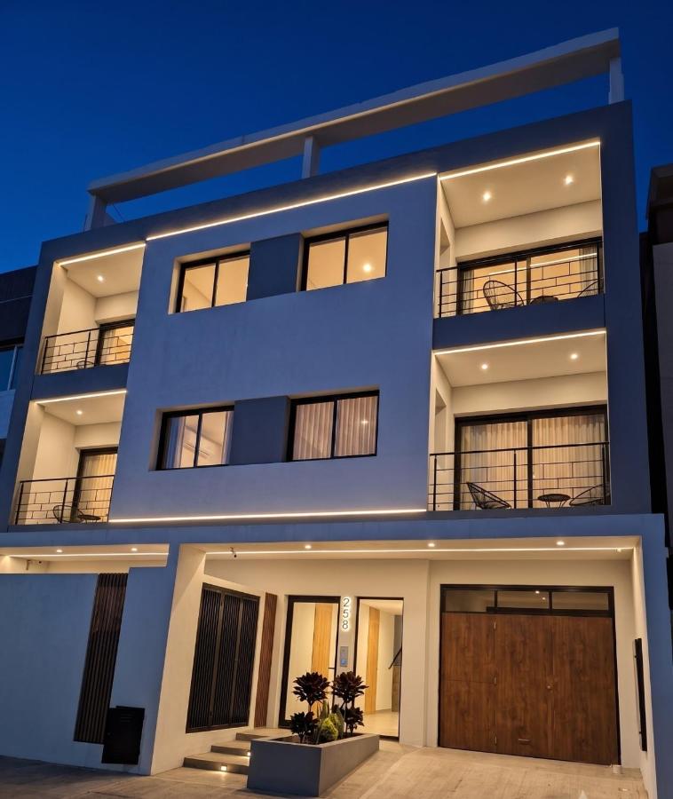 LEVEL Terrazas premium con parrillas privadas - Ferienwohnung Bahía Blanca