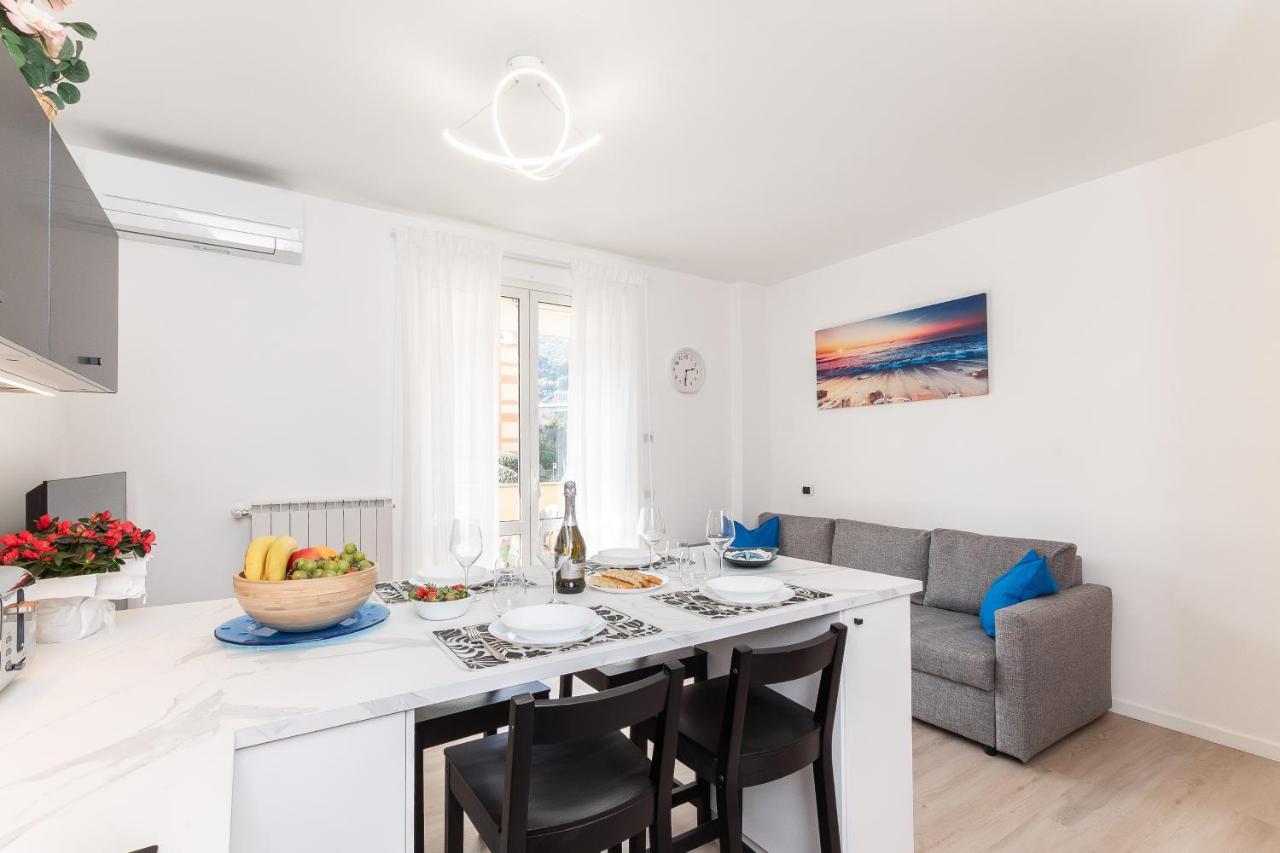 -La Conchiglia- Monolocale con zona notte riservata - B&B Varazze