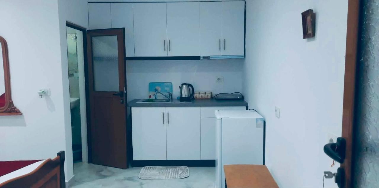 Guest House Luani - Chambres d'hôtes Ksamil